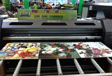 China Ricoh Gen4 Head Digital Uv Flatbed Printer For Rigid Board Printing supplier